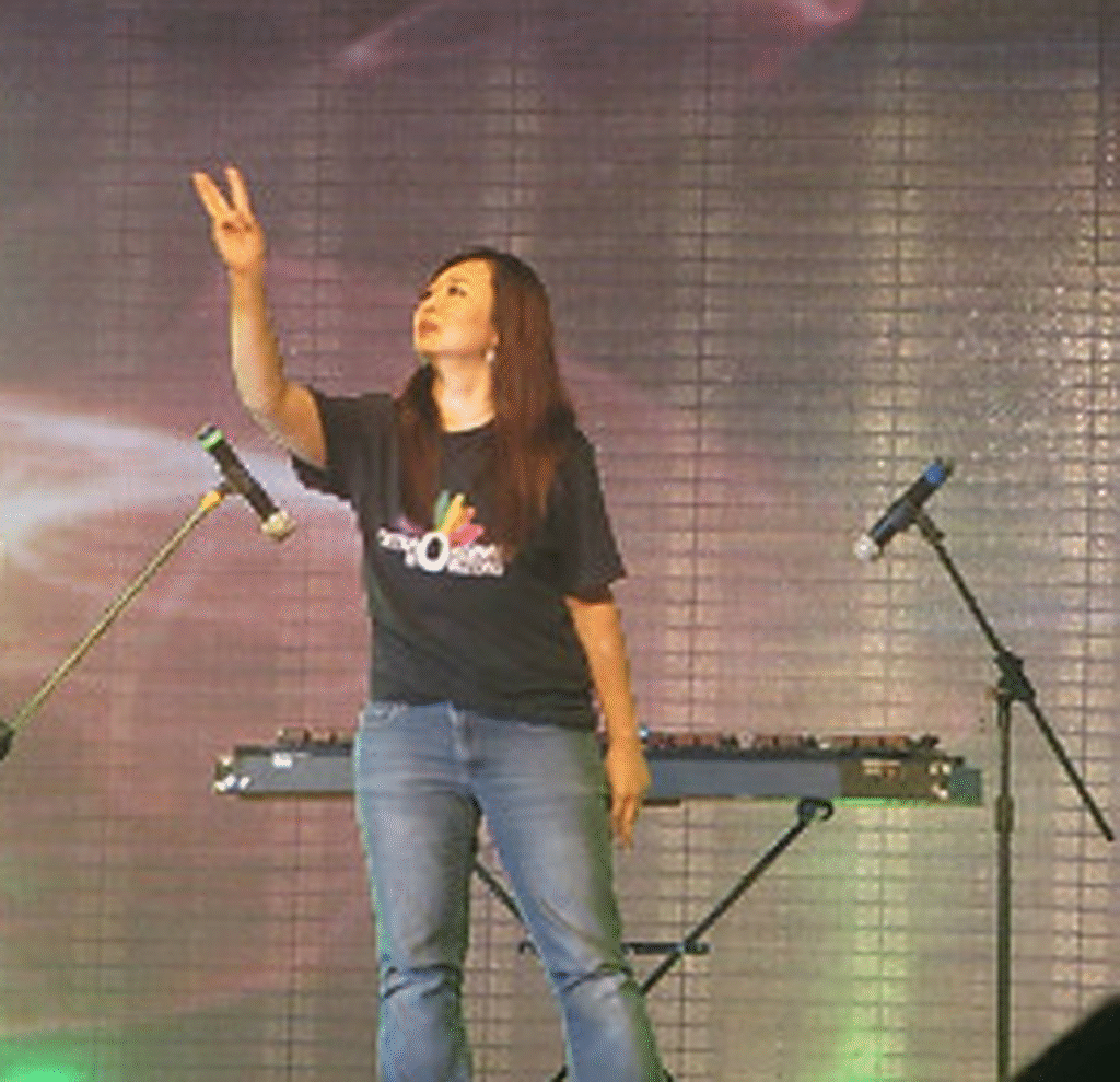 Lily Goh: Breaking Sound Barriers - Weekly Sparks